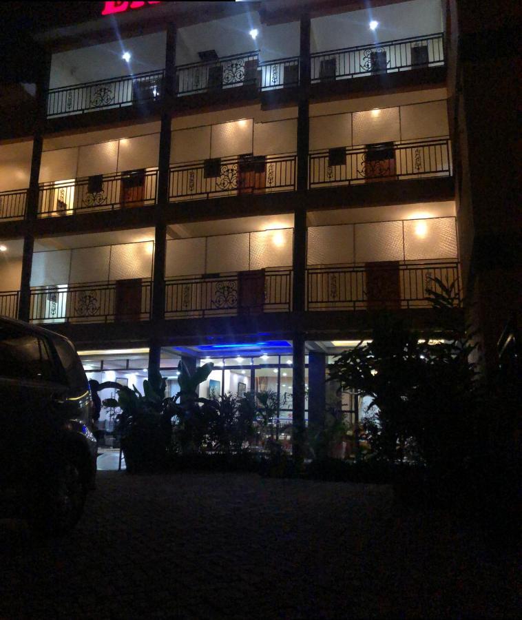 Elsie Hotel Masaka Ngoại thất bức ảnh