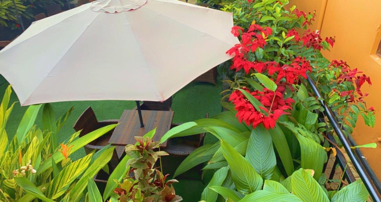 Elsie Hotel Masaka Ngoại thất bức ảnh